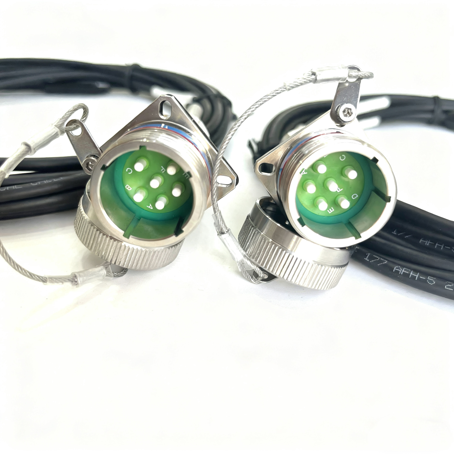 F-tone D38999 6Cores Single Mode Fiber Cable Plug and Socket J599/20KE06A1N -6FC Fiber Optic Cable Assembly