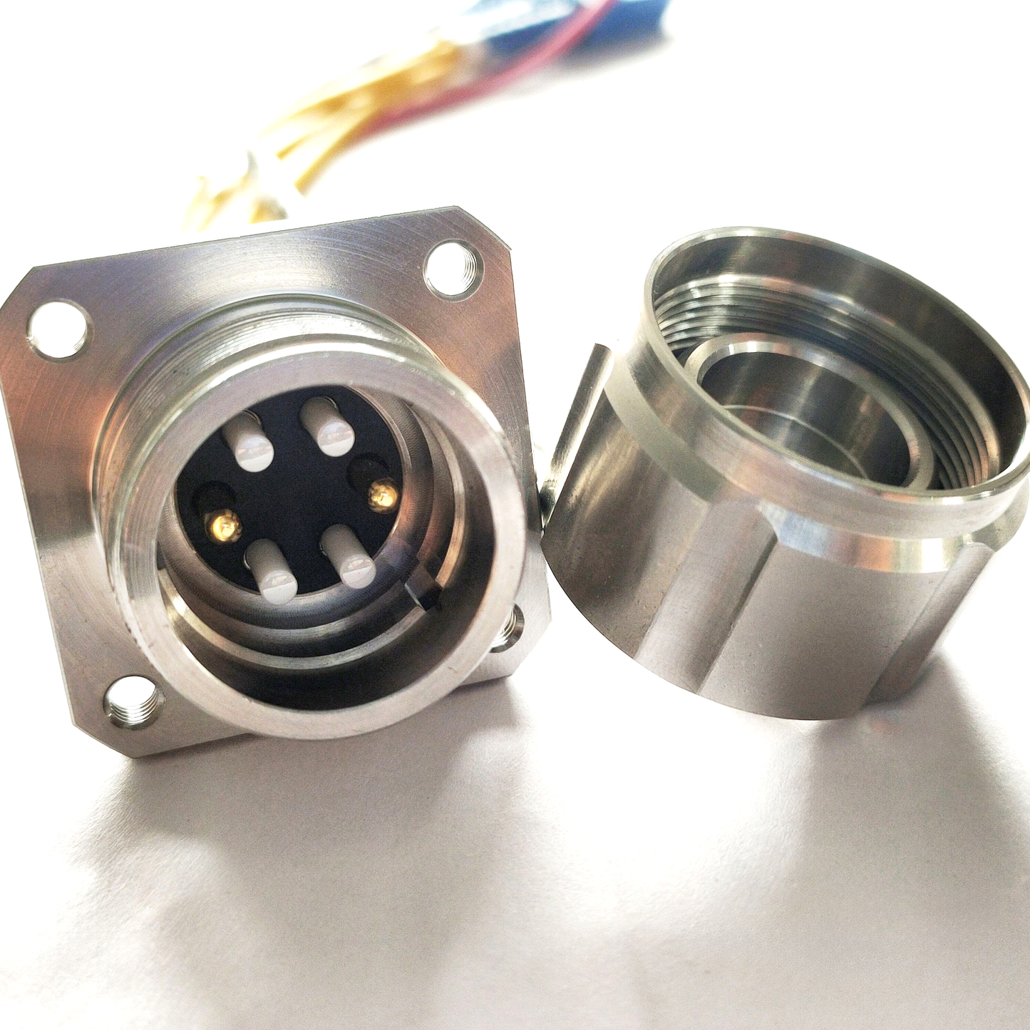 ZLC Fiber and Electrical Mixed Connectors ZLC2G4D IP68 Waterproof Optical Fiber Connector