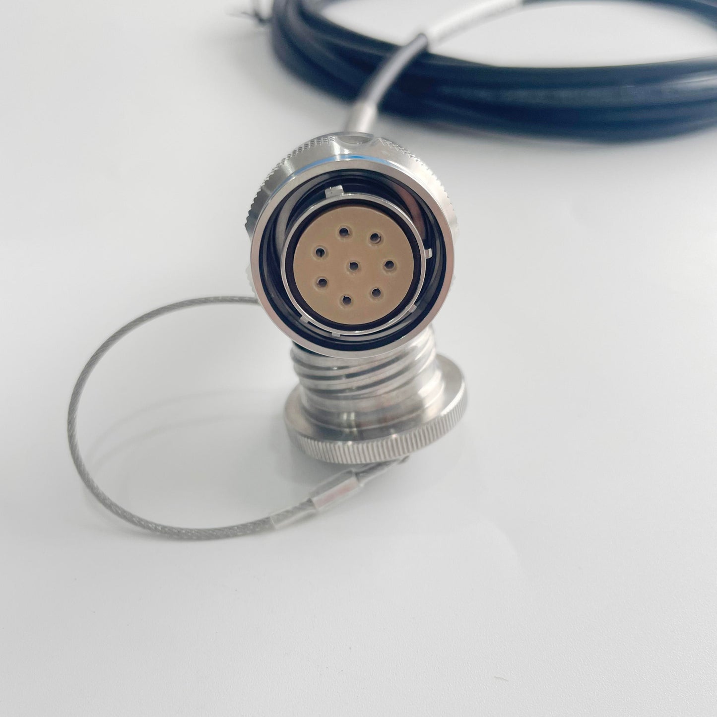 F-tone MIL-DTL-38999/26KD08B1N GJB599 /20KD08A1N Series Standard Circular Connectors Plug Fiber Optic Cable Assembly